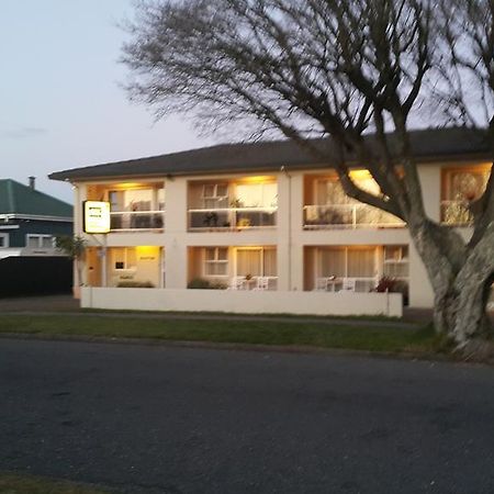 Six On Union Motel Rotorua Extérieur photo