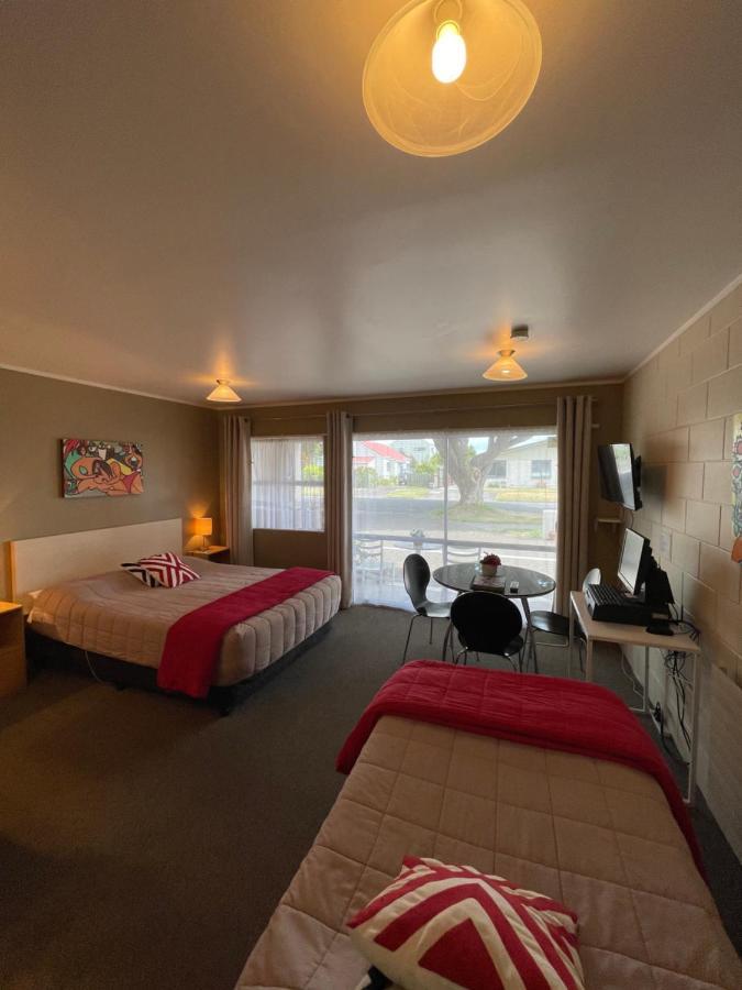 Six On Union Motel Rotorua Extérieur photo