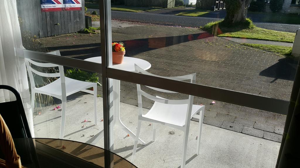 Six On Union Motel Rotorua Extérieur photo
