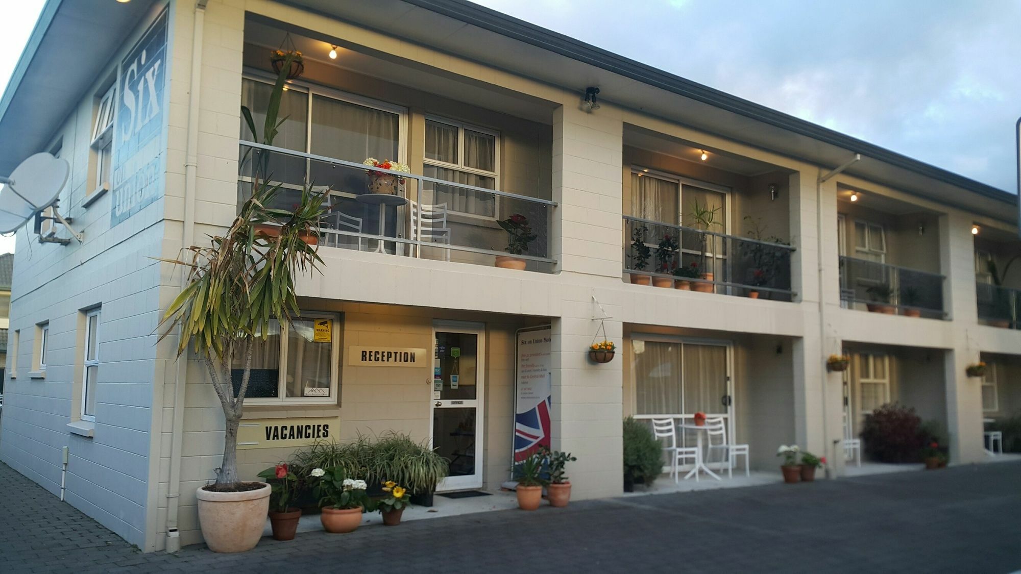 Six On Union Motel Rotorua Extérieur photo