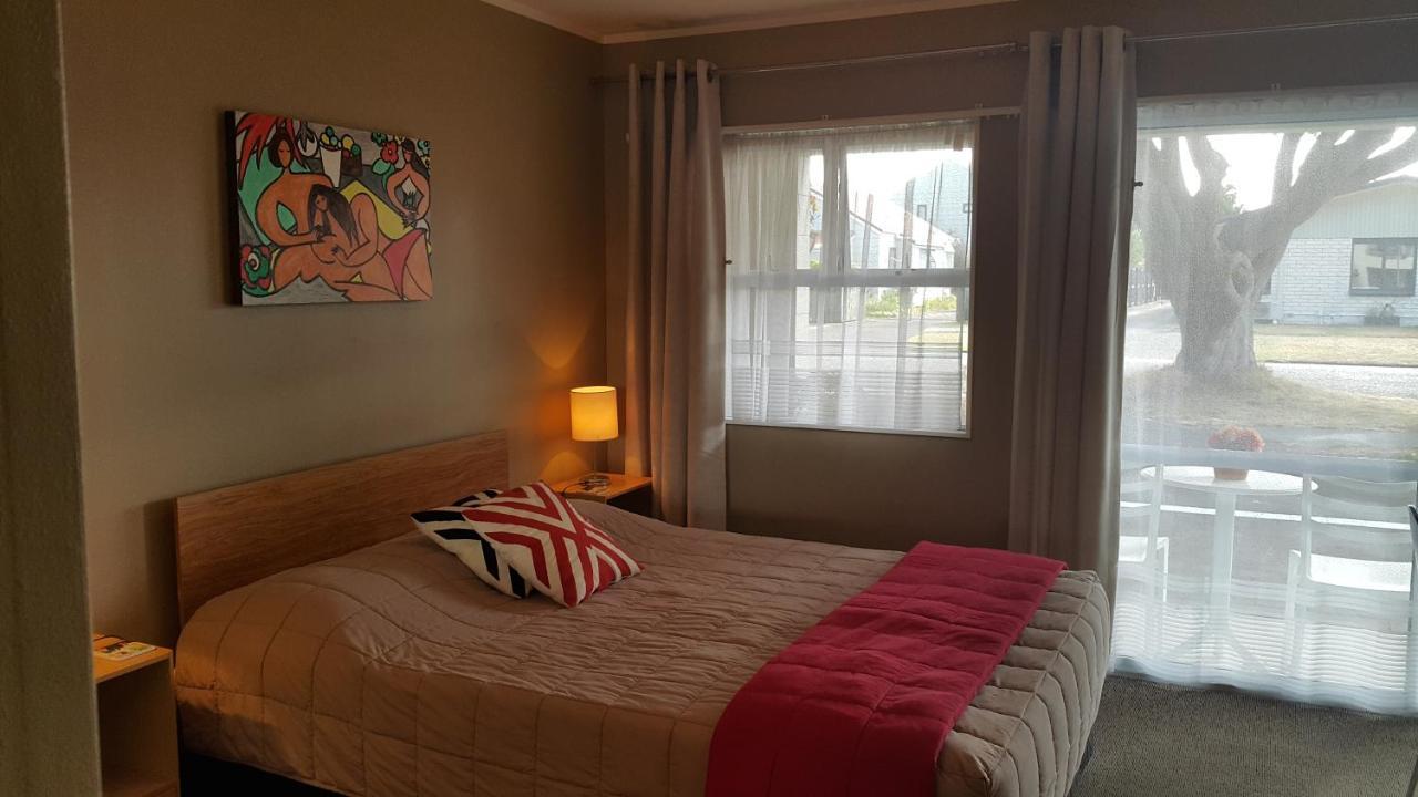 Six On Union Motel Rotorua Extérieur photo
